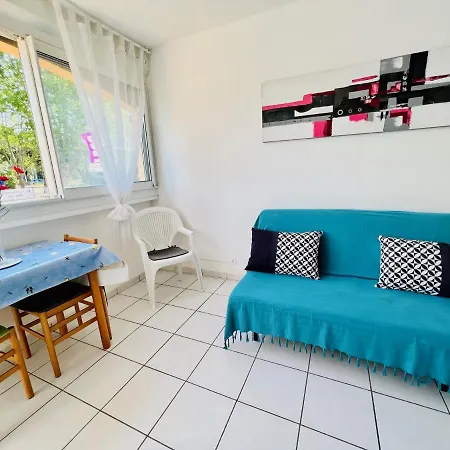 Cosy Au Centre Port Du Cap D'agde Apartamento Agde