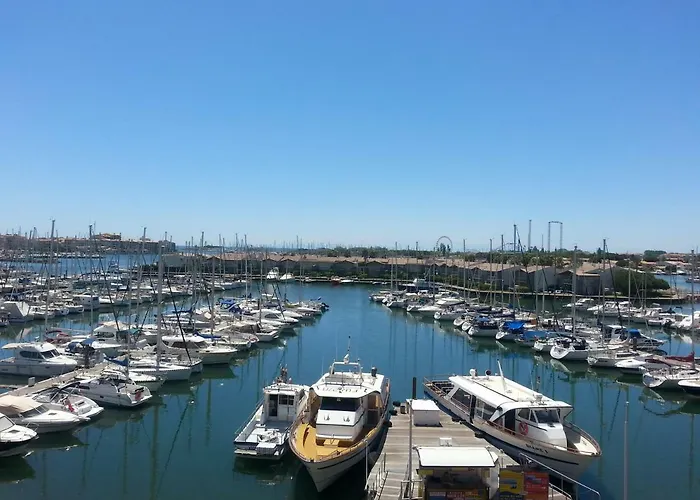 Cosy Au Centre Port Du Cap D'agde * Agde